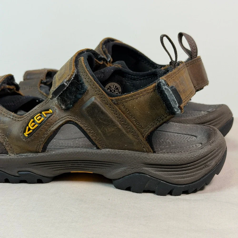 KEEN Targhee III Open Toe Sandals Mens 10.5 Brown Waterproof Leather 1022423